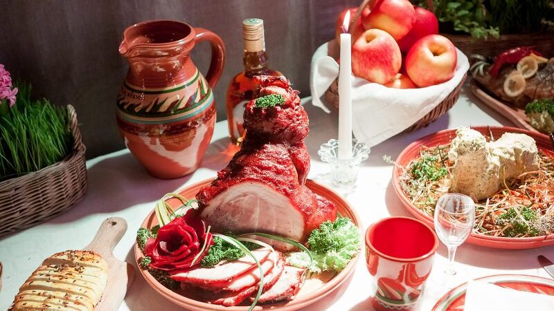 Metas planuoti Velykinų stalą: ar pagalvojote, ką ant jo šiemet dėsite Jūs?