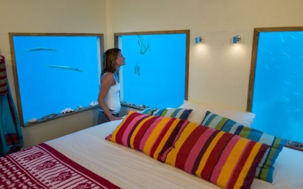 Viešbutis po vandeniu pasakiškų įspūdžių garantas (foto)