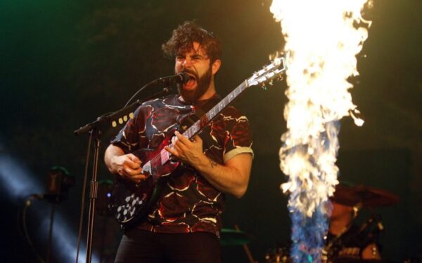 „Davido Guettos muzika tiesiog yra š*das“ ir kiti „Foals“ vokalisto perliukai