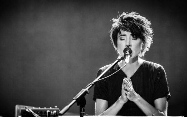 Roko ikona Zemfira koncertuos Vilniuje