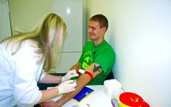 „Užteks tylėt“ kviečia įveikti ŽIV ir AIDS baimę (Foto)