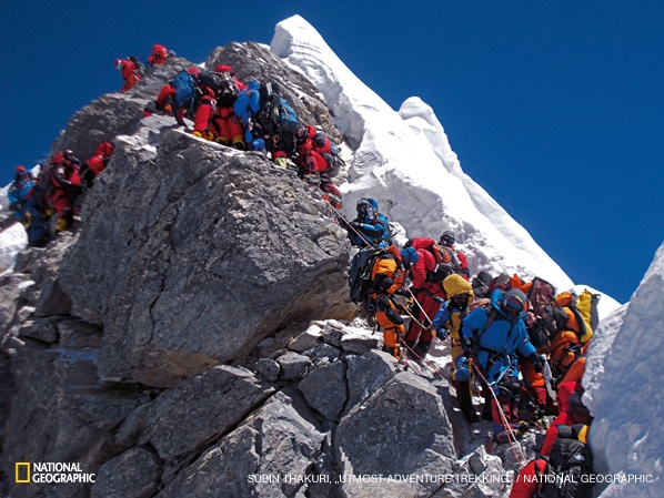 Everestas šiandien: žmonių grūstys ir pavojai