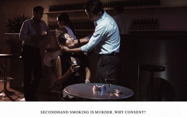 Ar tikrai rūkymas žudo? Šokiruojančios reklamos (Foto)