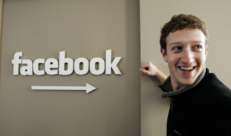 Kiek kainuoja  „Facebook“ žinutė Markui Zuckerbergui?