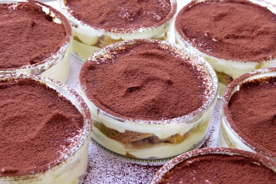 Tiramisu receptai