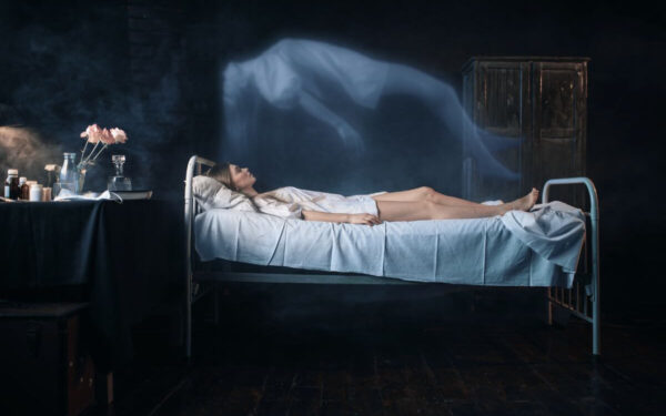 Moteris, išbuvusi 27 minutes mirties būsenoje, papasakojo neįtikėtinų dalykų apie aną pasaulį