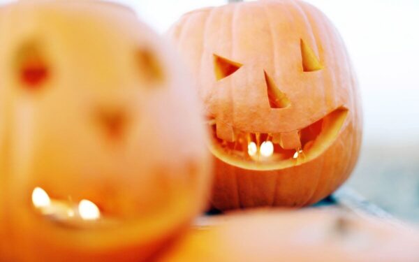 Kaip pasigaminti moliūgo žibintą? Smagus užsiėmimas visai šeimai