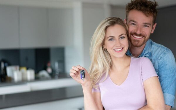 Svajonių darbas- keliauti po pasaulį, gyventi svetimuose namuose ir gauti už tai atlygį