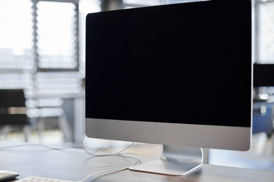 „Apple“ pristatė naujus „iMac“ kompiuterius