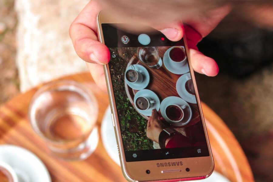 „Samsung“ pristatys naują aukščiausios kokybės išmaniųjų telefonų ženklą kovai su "iPhone"