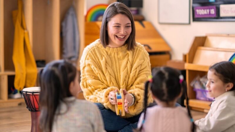 Nuo lapkričio 1 d. – dirbantiems su vaikais svarbūs įstatymų pakeitimai, numatytos baudos