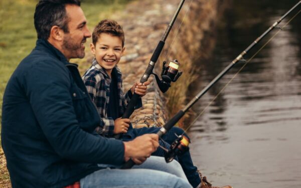 10 kūrybiškų klausimų vaikui vietoj tradicinio „Kaip sekėsi mokykloje?“