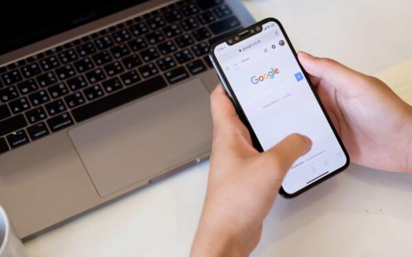 „Google“ apie jus žino kone viską: ekspertas įspėja kiekvieną mūsų, tai tikras lobis sukčiams