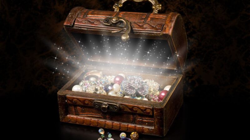 Lobių medžioklė: milijonierius paslėpė 2 mln. dolerių vertės skrynias ir pakvietė visus jas surasti