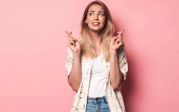 Tikėjimas prietarais: kodėl žinojimas, kad jie nėra tikri, nesustabdo mūsų prietaringo elgesio?