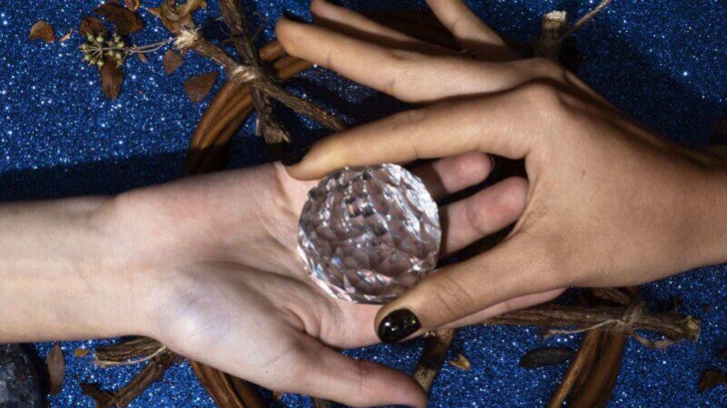 Sekmadienio komplimentas (lapkričio 17 d.): Magnetinis ženklas visus užburia kosminiu žavesiu, o kiti nušviečia dieną beribiu optimizmu!