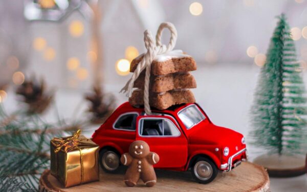 Geriausios dovanos automobilių mylėtojams 2025-aisiais