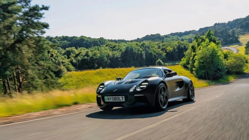 Šio elektrinio automobilio baterijai pasikrauti pakanka vos 5 min