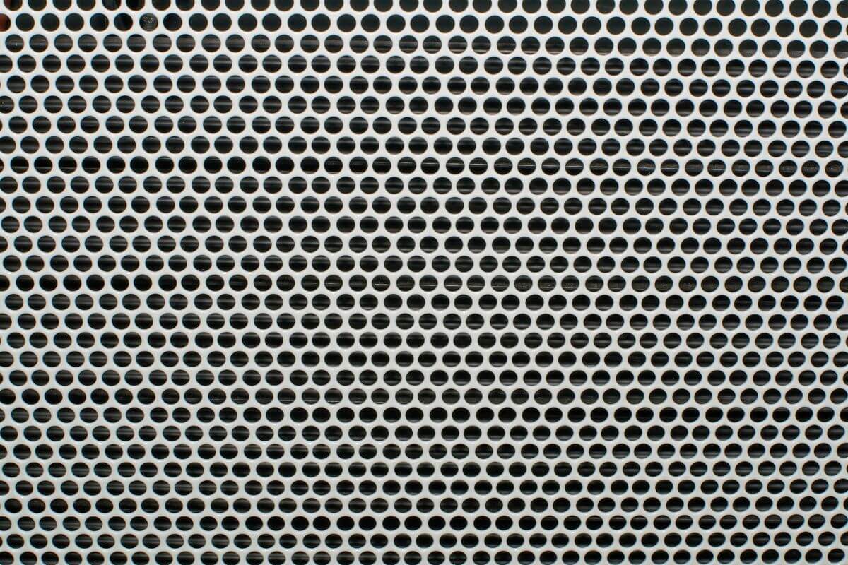Pelės - kaip jas išvyti iš namų? Naudokite metalinį tinklelį