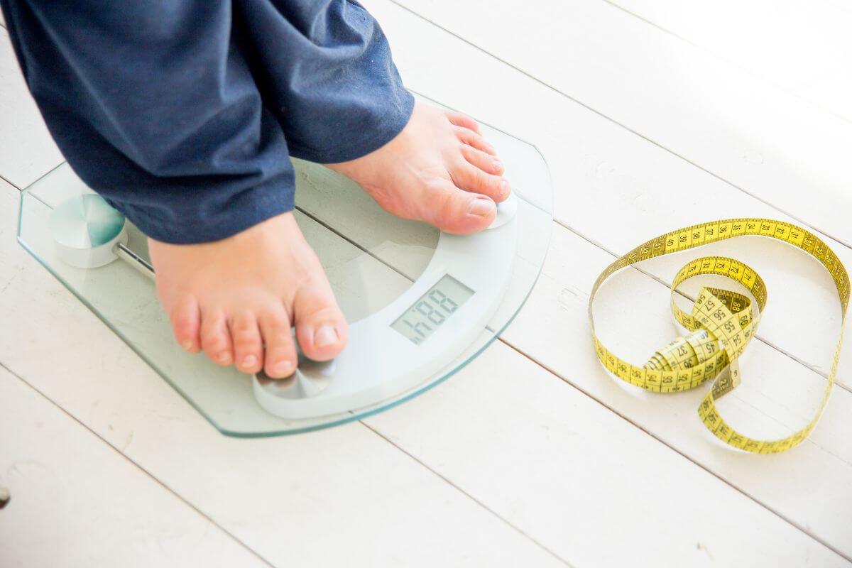 Kaip išvengti papildomų kilogramų švenčių metu