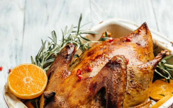 Kvapni kepta antis su apelsinais – šventinio stalo pažiba