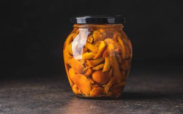 Skani grybų mišrainė su daržovėmis: paprastas ir sveikas receptas