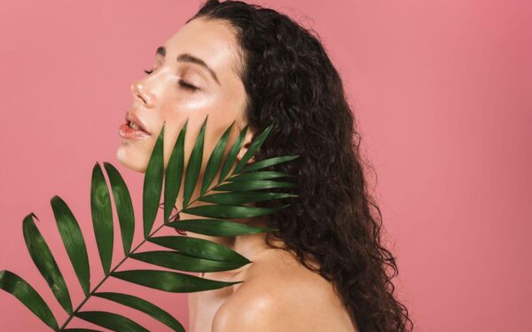 7 geriausi ingredientai sveikai ir švytinčiai odai žiemos metu