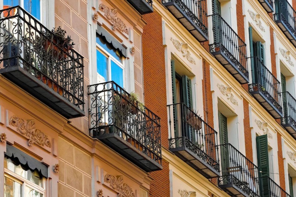 Ispanija planuoja 100 proc. mokestį už namus dėl gyventojų gerovės
