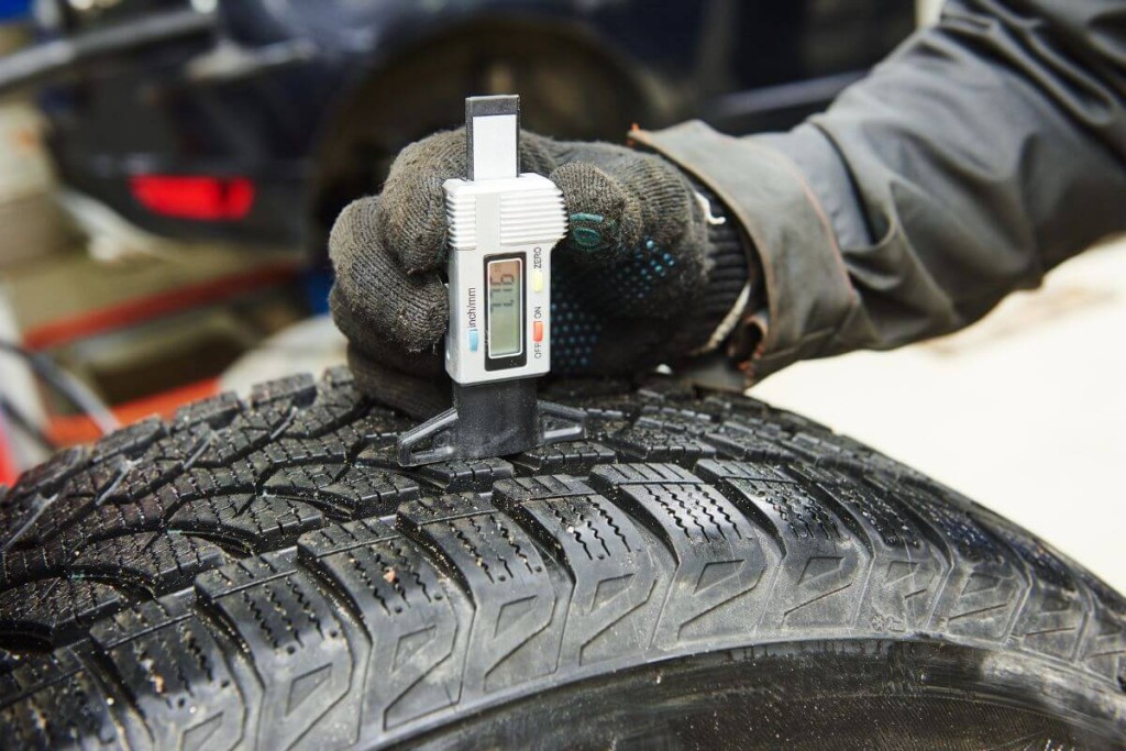Koks-yra-optimalus-padangu-protektoriaus-gylis-20-euro-centu-testas - Laikas.lt Koks yra optimalus padangų protektoriaus gylis? 20 euro centų testas