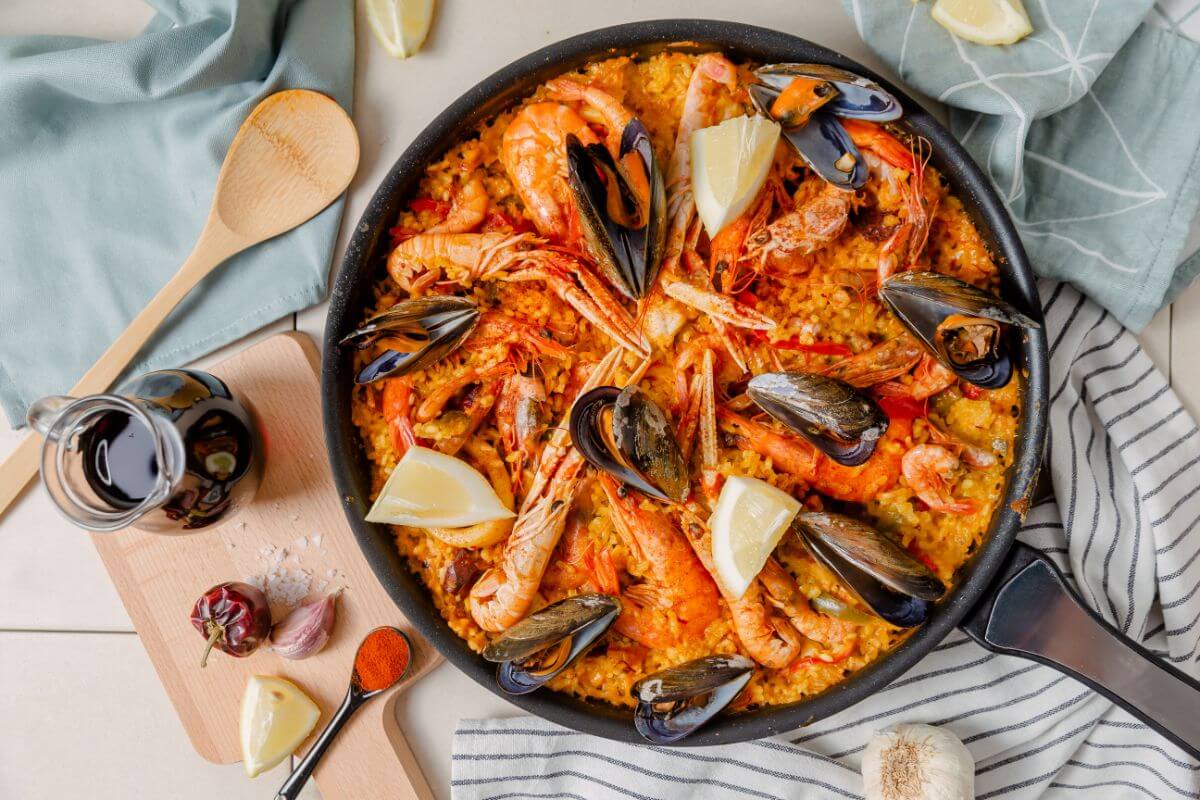 Paella ispaniškas receptas