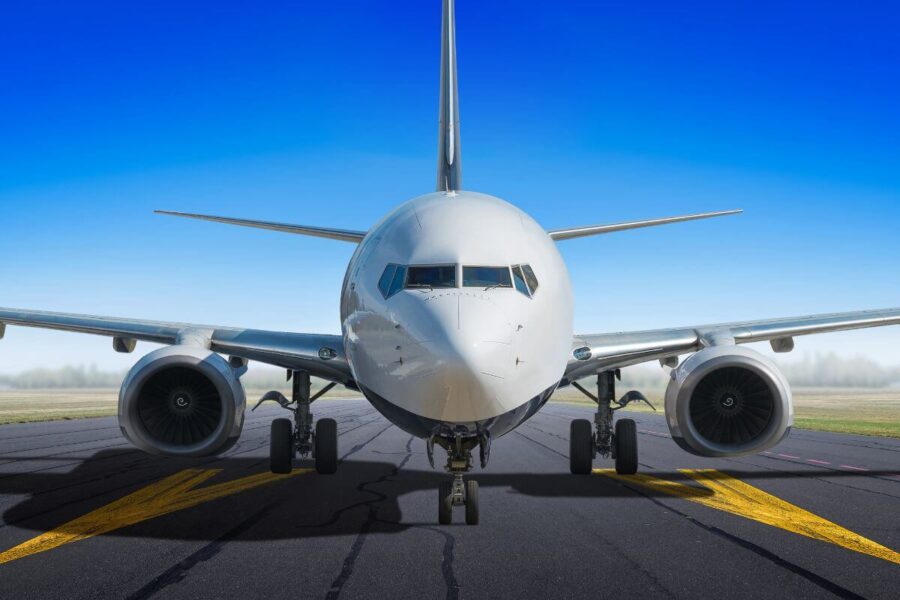 Ryanair pasisako už alkoholio limitavimą oro uostuose