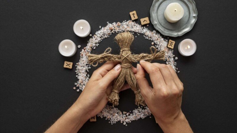 Sekmadienio astrologiniai įvykiai (sausio 12 d.): Jupiteriui ir Neptūnui susijungus, stiprėja Žuvų svajonės—ar jūsų ženklas taip pat sustiprintas?