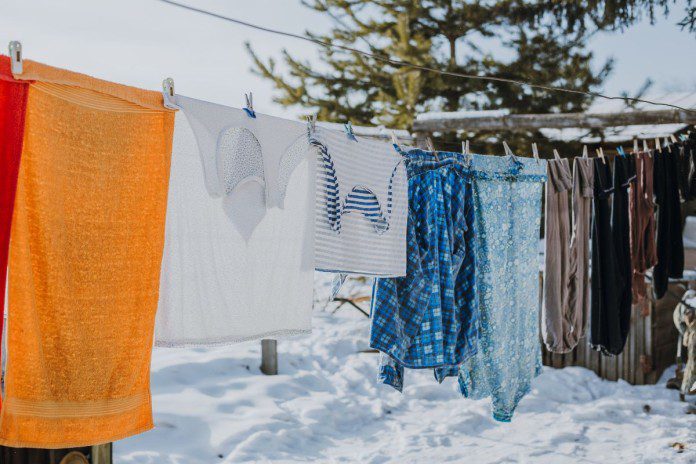 Skalbinių džiovinimas lauke. 6 priežastys, kodėl jis netinkamas