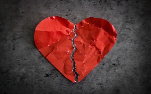 Kurie 4 zodiako ženklai gali sudaužyti jūsų širdį