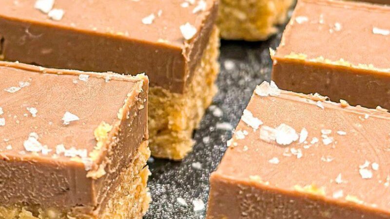 Karameliniai riešutų sviesto batonėliai