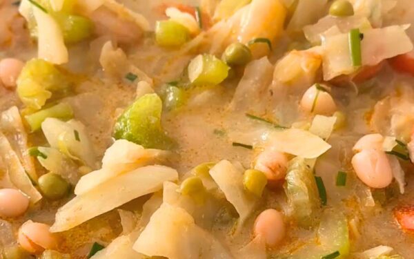 Keptų daržovių sriuba su kokosų pienu