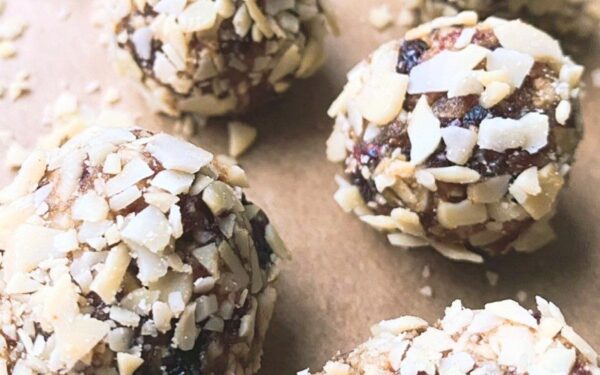 Natūraliai saldūs energijos kamuoliukai