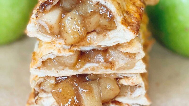 Obuolių pyragėliai, beveik kaip greitojo maisto restorane