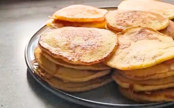 Purūs kaip debesėliai oriniai blyneliai