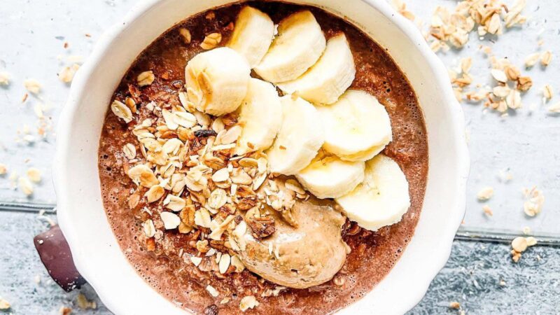 Šokoladinė avižinė pusryčių košė