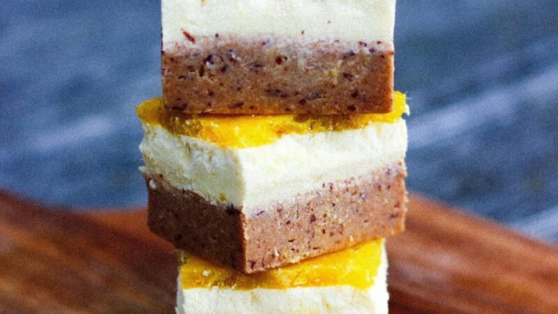 Veganiškas „sūrio” pyragas su mangais