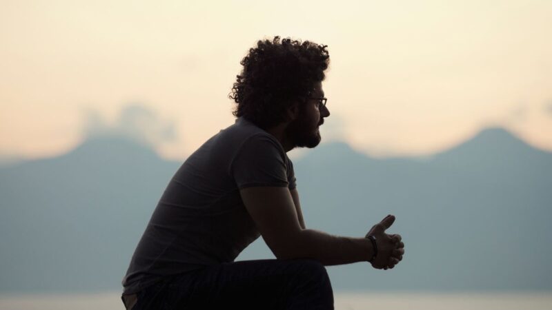 Vienatvės įtaka smegenų funkcijai: naujo tyrimo įžvalgos