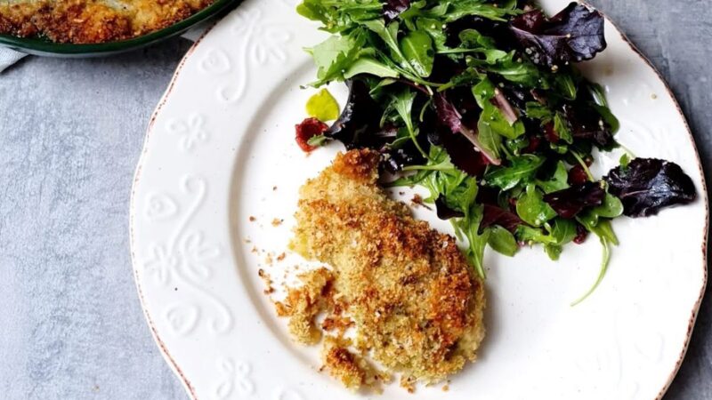 Vištienos kepsneliai sūrio ir džiūvėsėlių apvalkale