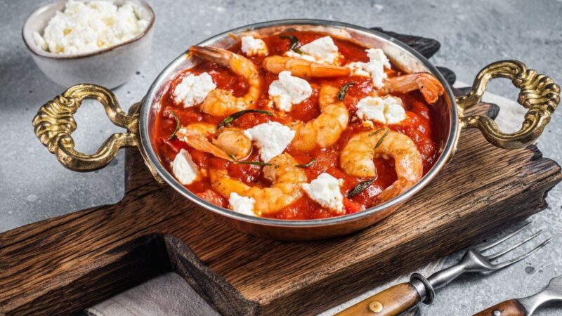 Keptos krevetės pomidorų padaže