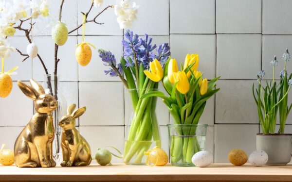 Velykinis namų puošimas: pavasario dvasia kiekviename kampelyje