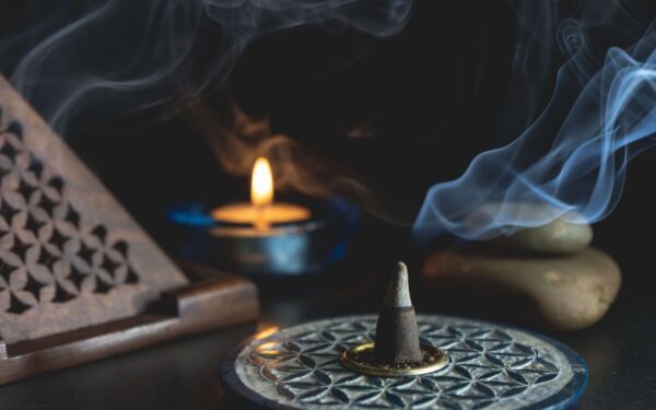 Ketvirtadienio Geras Ženklas (kovo 6 d.): Atraskite stebuklingą prietarą, atrakinantį sėkmę kiekvienam Zodiako ženklui šiandien!