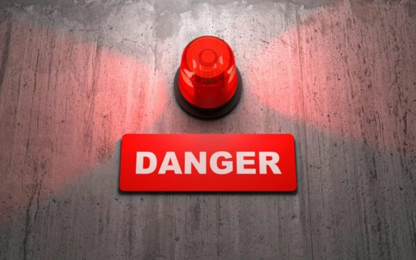 Savaitės bloga prietara (2025-10 savaitė): Saugokis! Šis zodiako ženklas turi stebėti įtartinus virpesius ir raibuliavimą!