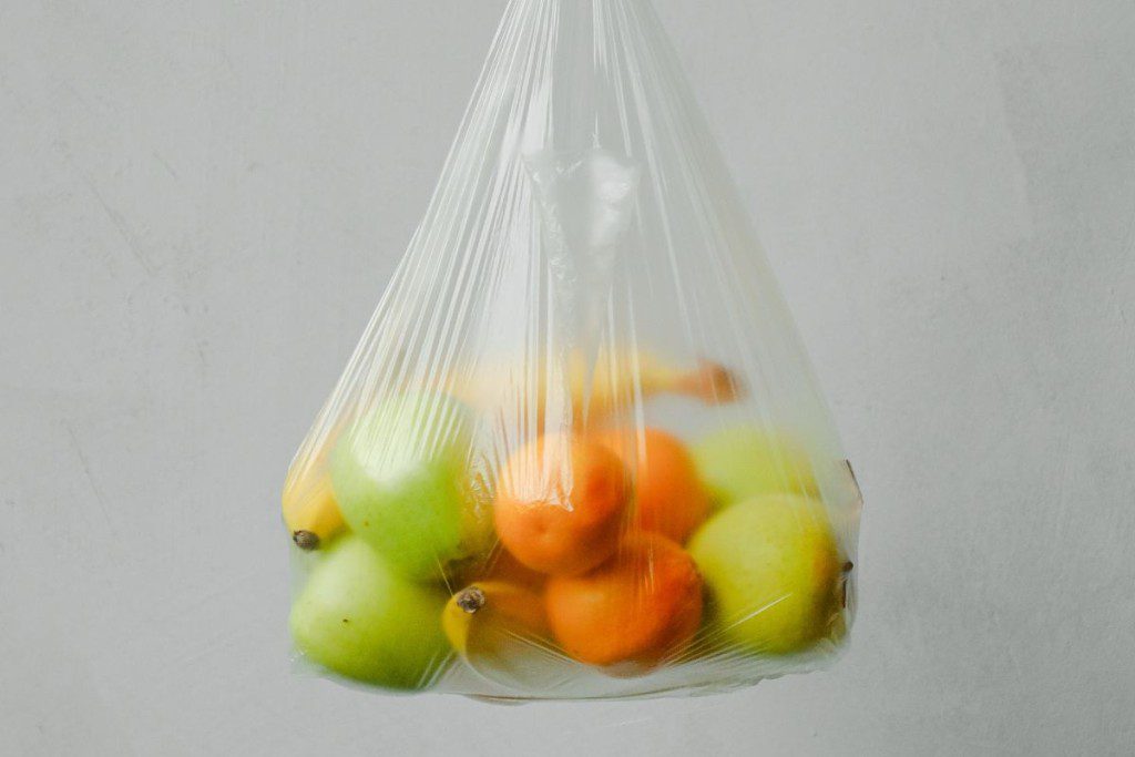 Kaip tinkamai plauti plastikinius maišelius?