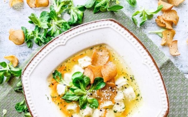 Koldūnų sriuba – vakarienė per 10 minučių