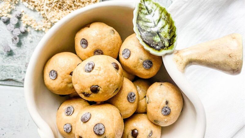 Nekepti sausainiai su šokolado gabaliukais